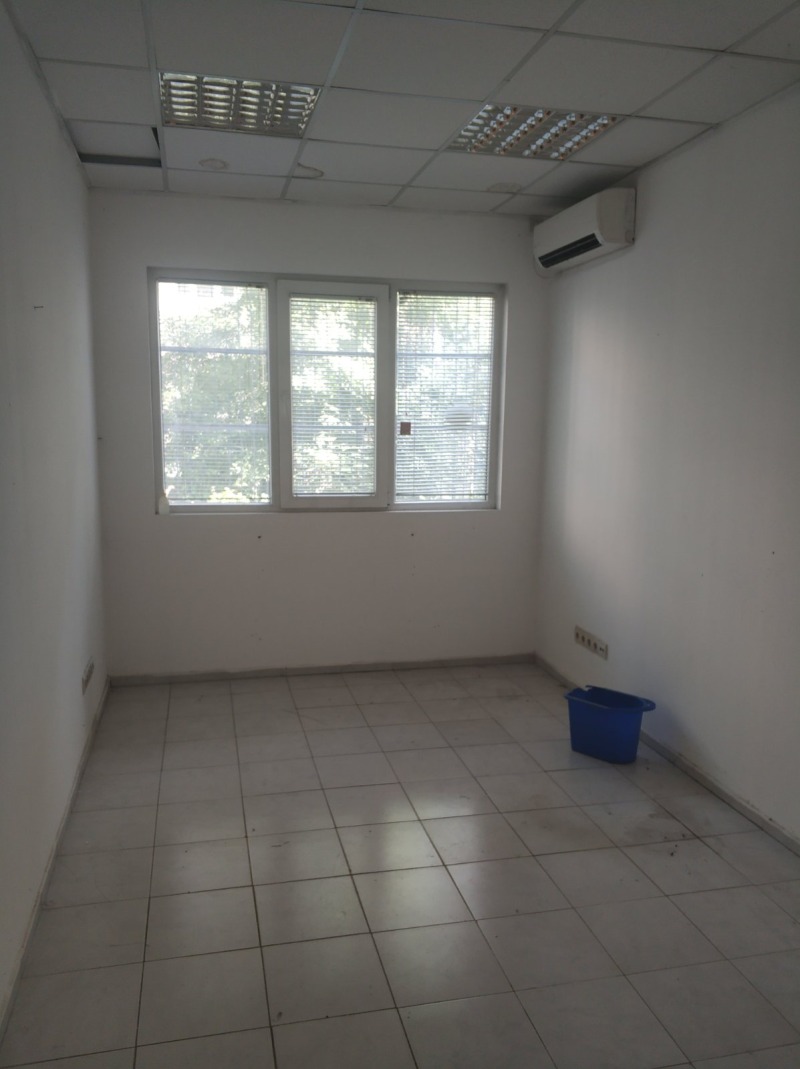 Do wynajęcia  Biuro Sofia , Zapaden park , 300 mkw | 86715776 - obraz [12]