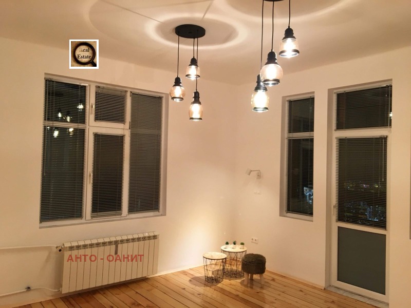 Дава под наем ОФИС, гр. София, Център