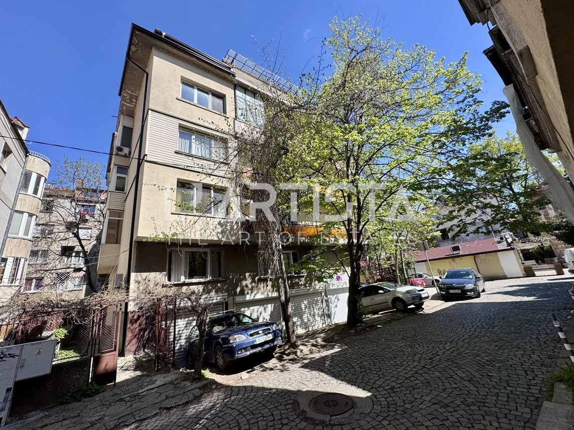 Дава под наем 2-СТАЕН, гр. София, Лозенец, снимка 9 - Апартаменти - 54326039