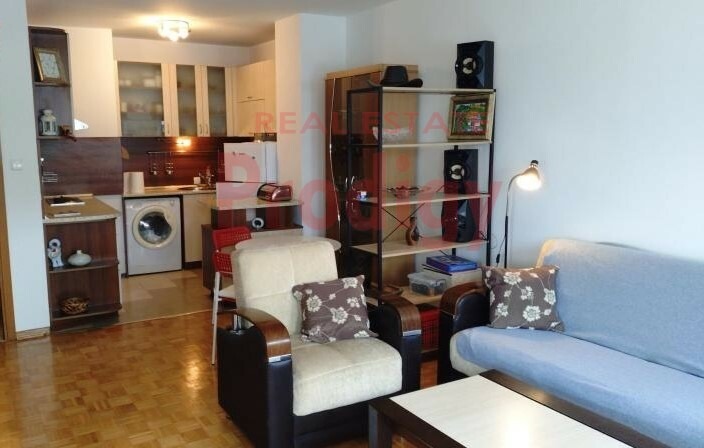 För uthyrning  1 sovrum Sofia , Centar , 62 kvm | 87163126
