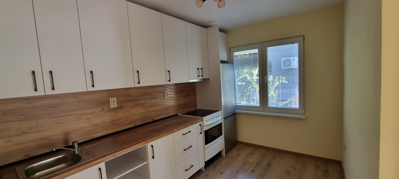 Kiralık  Ev Katı Sofia , Moderno predgradie , 70 metrekare | 75784706