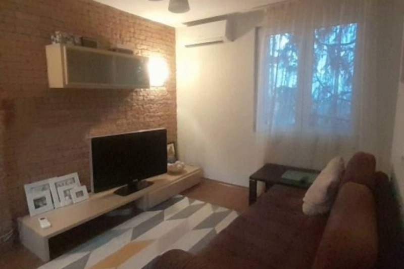 För uthyrning  Hus Sofia , Dragalevci , 90 kvm | 97966544