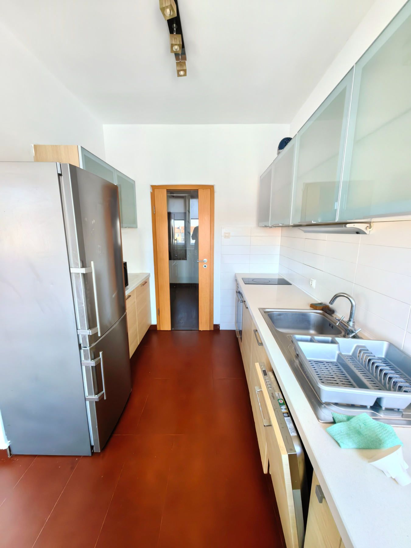 Дава под наем 3-СТАЕН, гр. София, Център, снимка 13 - Апартаменти - 53742254