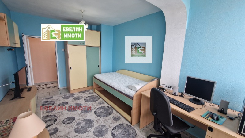 Дава под наем 3-СТАЕН, гр. Русе, Алеи Възраждане, снимка 14 - Апартаменти - 52925938