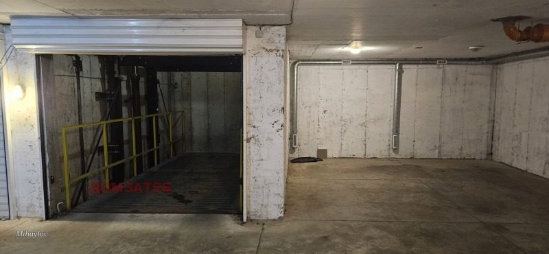 För uthyrning  Parkeringsplats Sofia , Serdika , 15 kvm | 69690097 - bild [3]