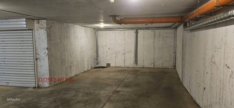 För uthyrning  Parkeringsplats Sofia , Serdika , 15 kvm | 69690097 - bild [2]
