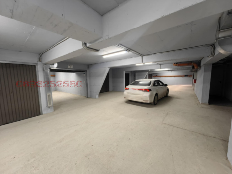 Дава под наем ГАРАЖ, ПАРКОМЯСТО, гр. Варна, Колхозен пазар, снимка 4 - Гаражи и паркоместа - 53057839