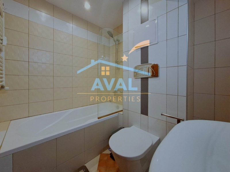 Дава под наем 2-СТАЕН, гр. София, Лозенец, снимка 14 - Апартаменти - 53191776