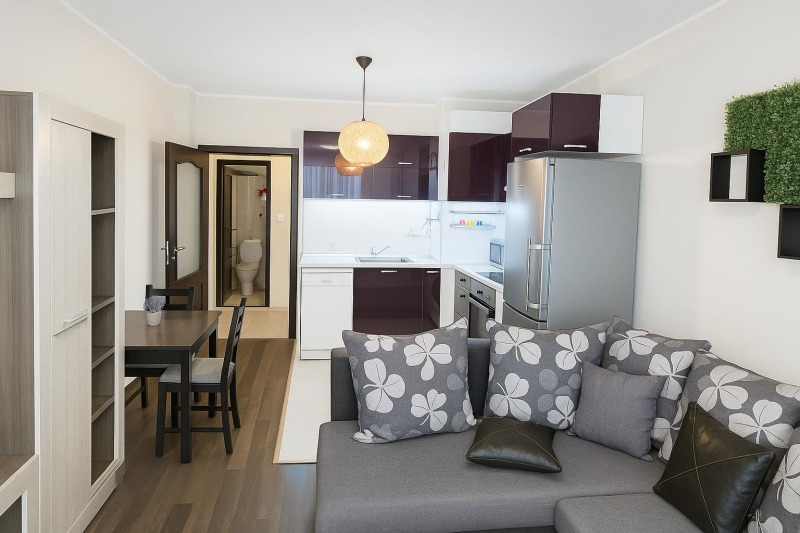 Дава под наем 3-СТАЕН, гр. Пловдив, Кършияка, снимка 2 - Апартаменти - 52664270