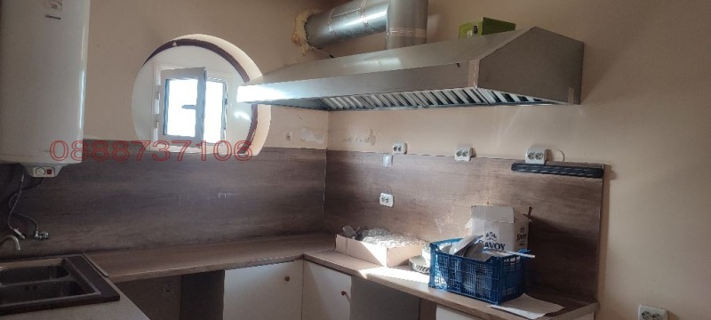 Дава под наем ЗАВЕДЕНИЕ, гр. Сопот, област Пловдив, снимка 12 - Заведения - 52512772