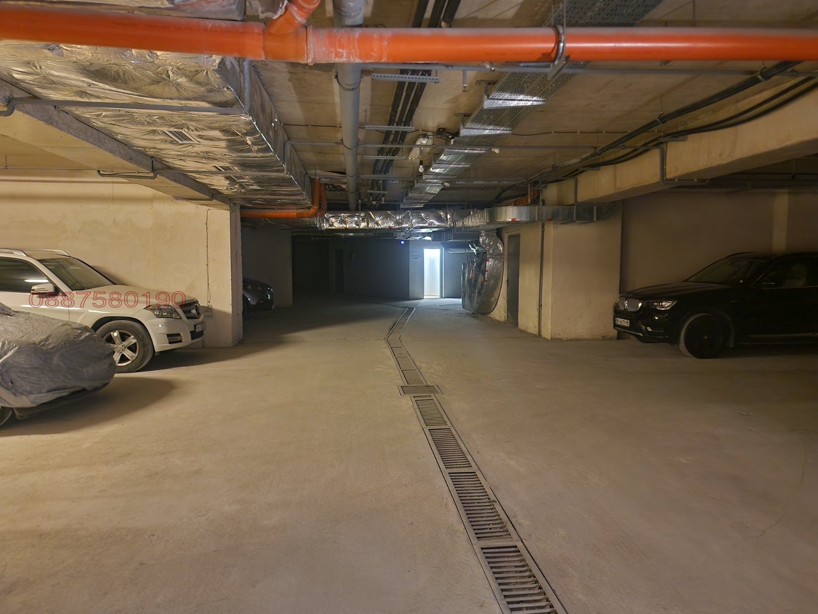 Дава под наем ГАРАЖ, ПАРКОМЯСТО, гр. Варна, к.к. Св.Св. Константин и Елена, снимка 2 - Гаражи и паркоместа - 53926108