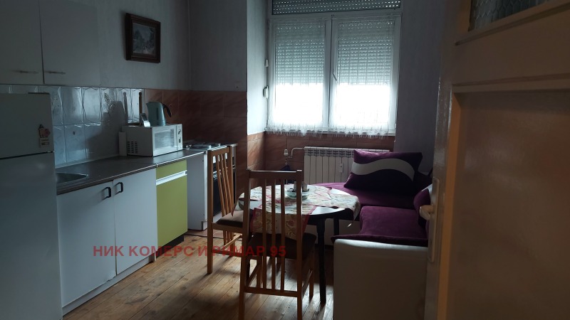 A louer  Studio Sofia , Tsentar , 55 m² | 90360421