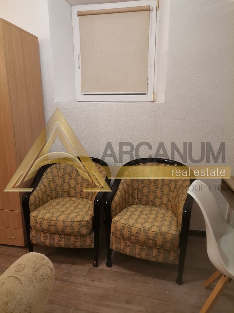 Дава под наем 2-СТАЕН, гр. Варна, Център, снимка 3 - Апартаменти - 52374352