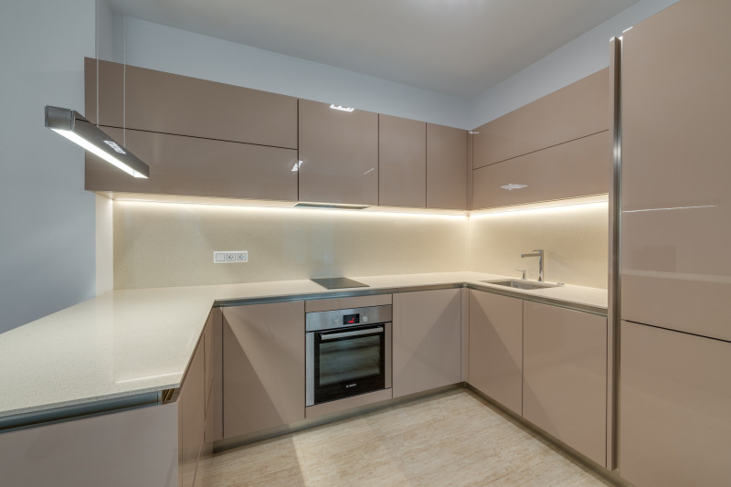 Дава под наем 2-СТАЕН, гр. София, Център, снимка 3 - Апартаменти - 53002428