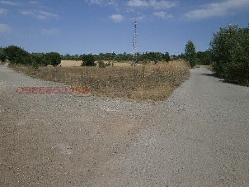 Дава под наем МЯСТО, гр. София, Бенковски