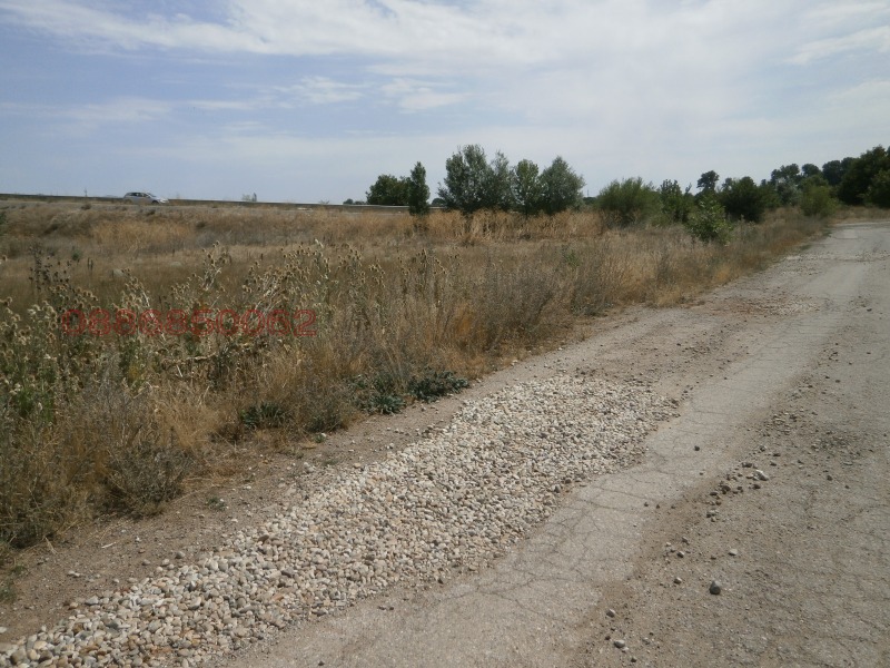 Дава под наем МЯСТО, гр. София, Бенковски, снимка 4 - Парцели - 52785422