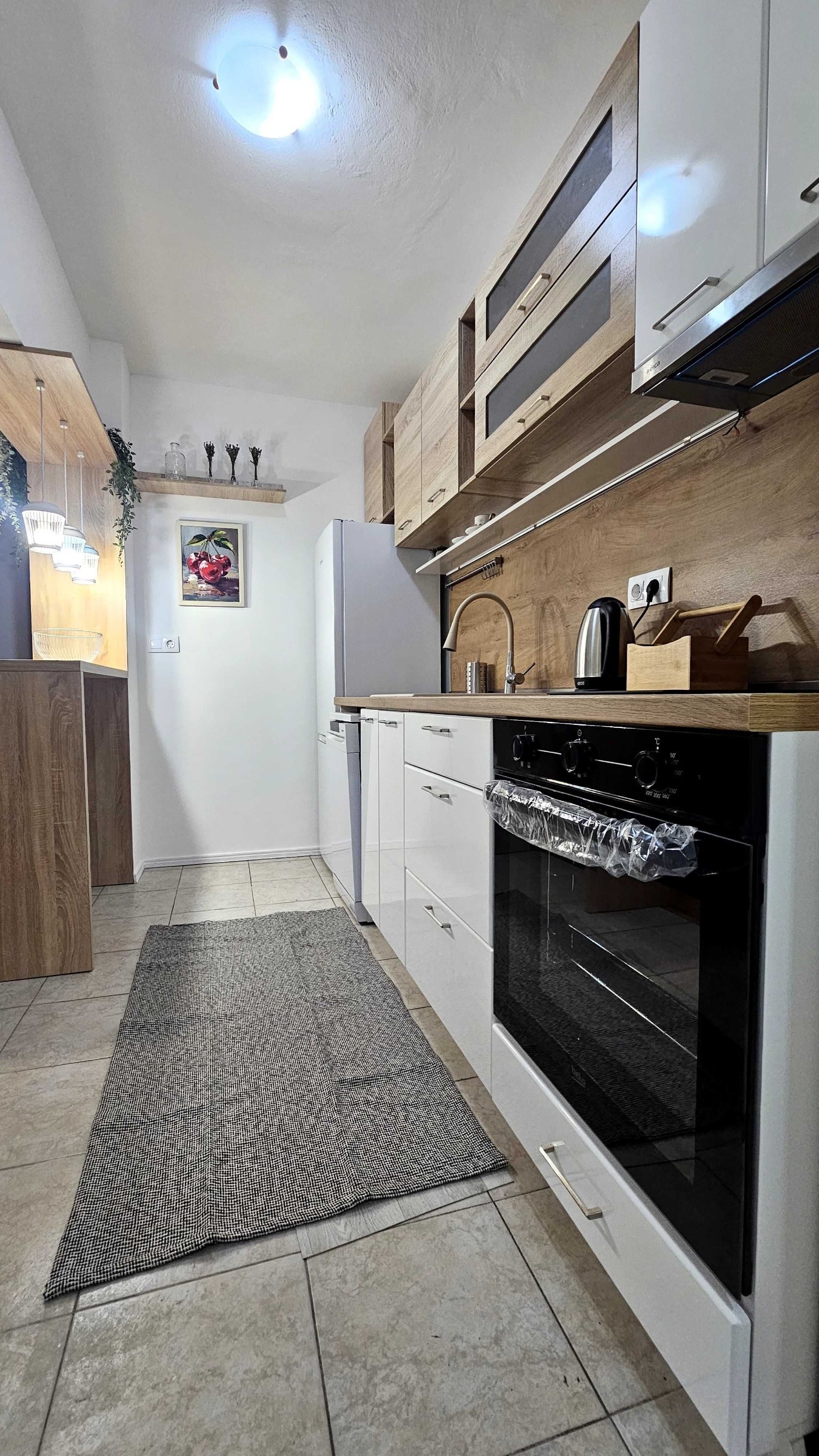 Дава под наем 3-СТАЕН, гр. Варна, Център, снимка 4 - Апартаменти - 56297468