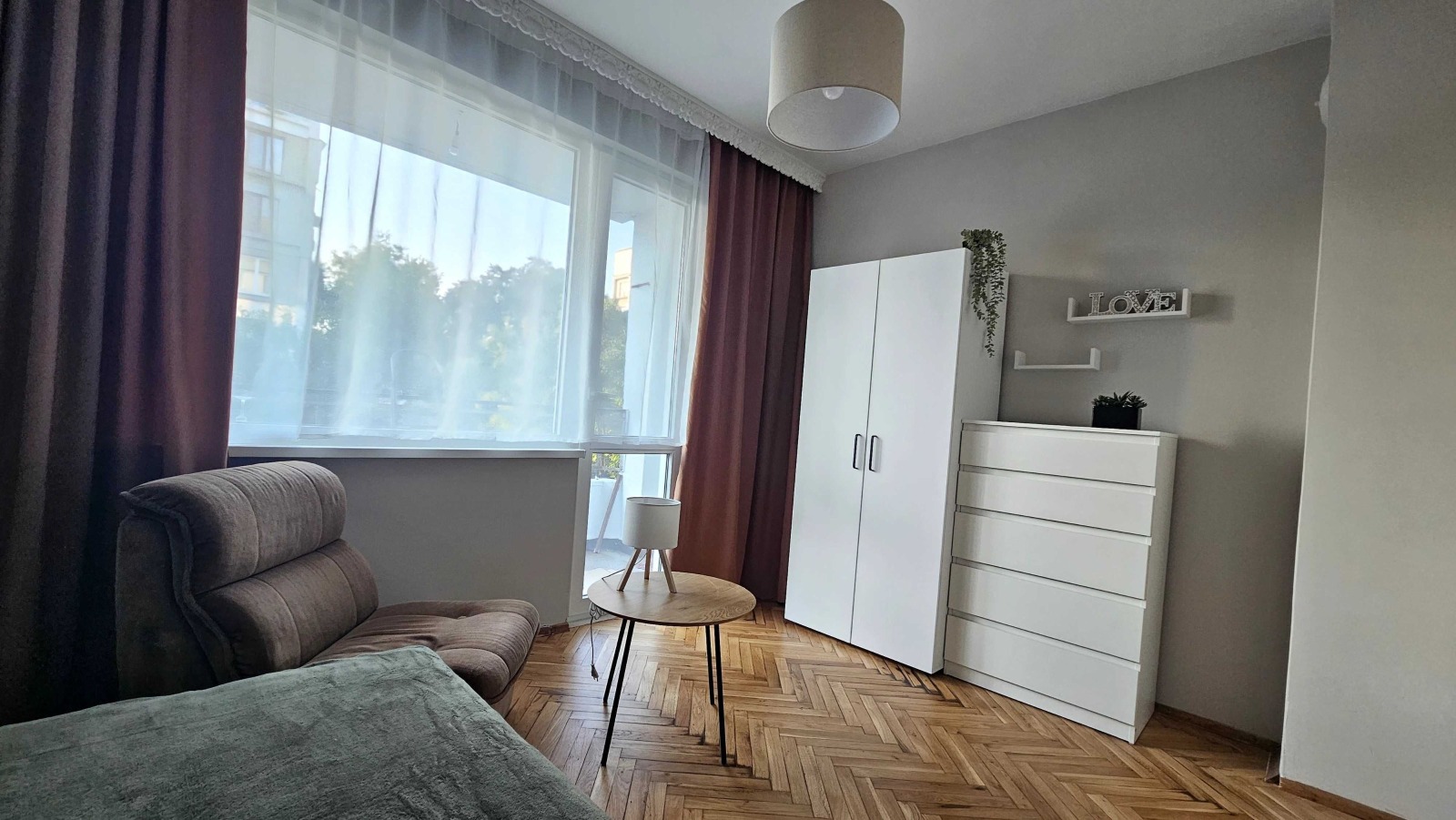 Дава под наем 3-СТАЕН, гр. Варна, Център, снимка 8 - Апартаменти - 56297468
