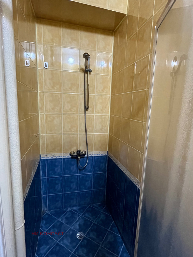 Издаје се  1 спаваћа соба Софија , Центар , 55 м2 | 68923125 - слика [11]