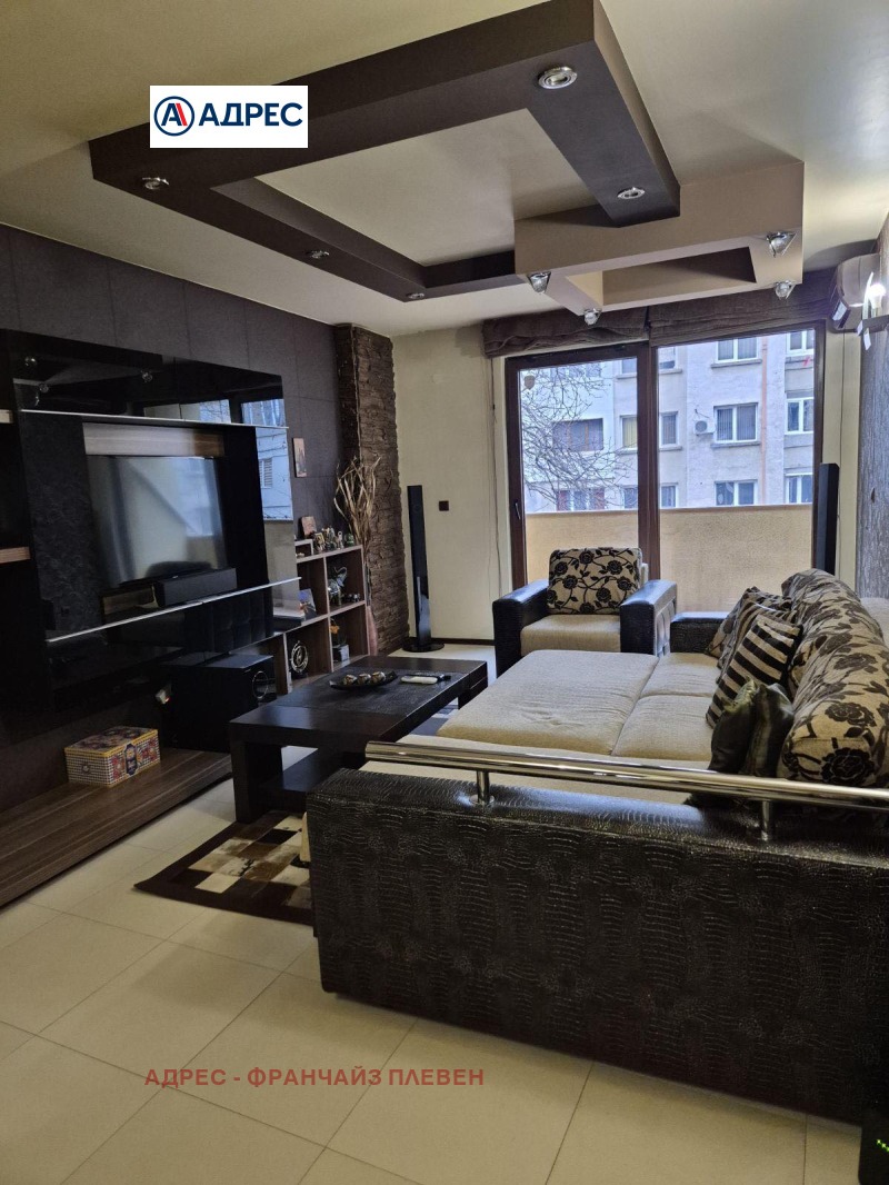 Дава под наем 3-СТАЕН, гр. Плевен, Широк център