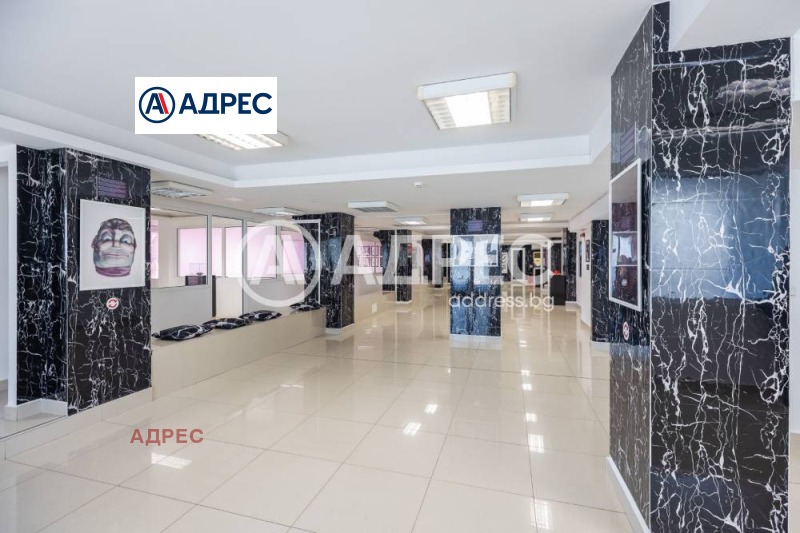 Προς ενοικίαση  Γραφείο Βαρνα , ΤΣενταρ , 490 τ.μ | 74545535
