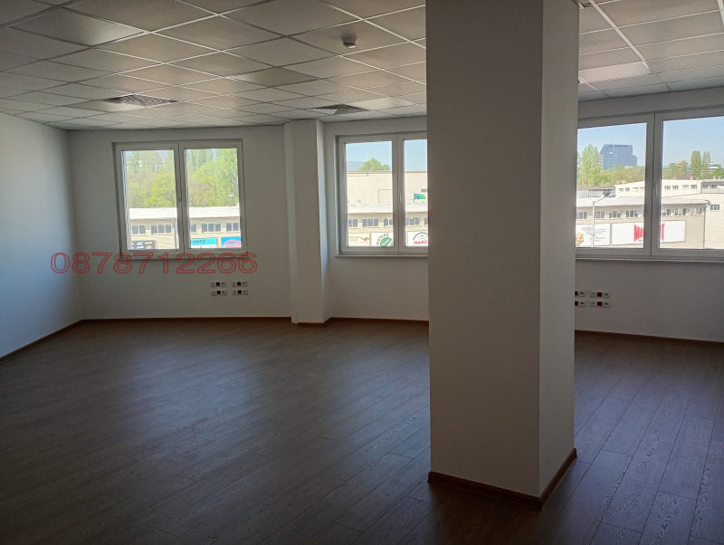 Vuokrattavana  Toimisto Sofia , Družba 1 , 324 neliömetriä | 97571217 - kuva [8]