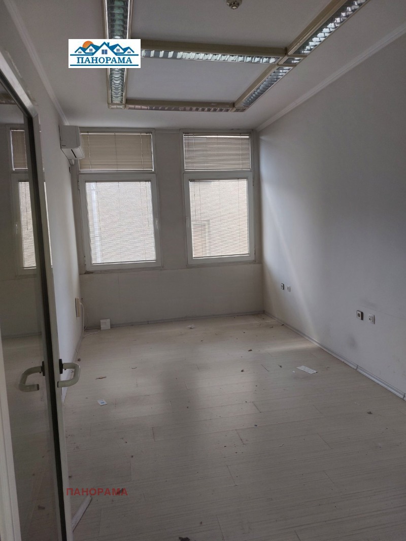 Zu vermieten  Büro Plowdiw , Zentar , 75 qm | 78147853 - Bild [5]