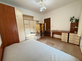 1 slaapkamer Bratja Miladinovi, Burgas 8