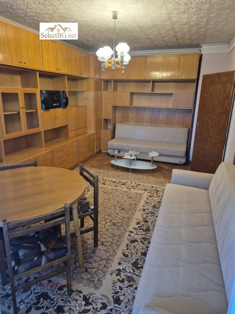 En renta  1 dormitorio Veliko Tarnovo , Buzludzha , 65 metros cuadrados | 60725710