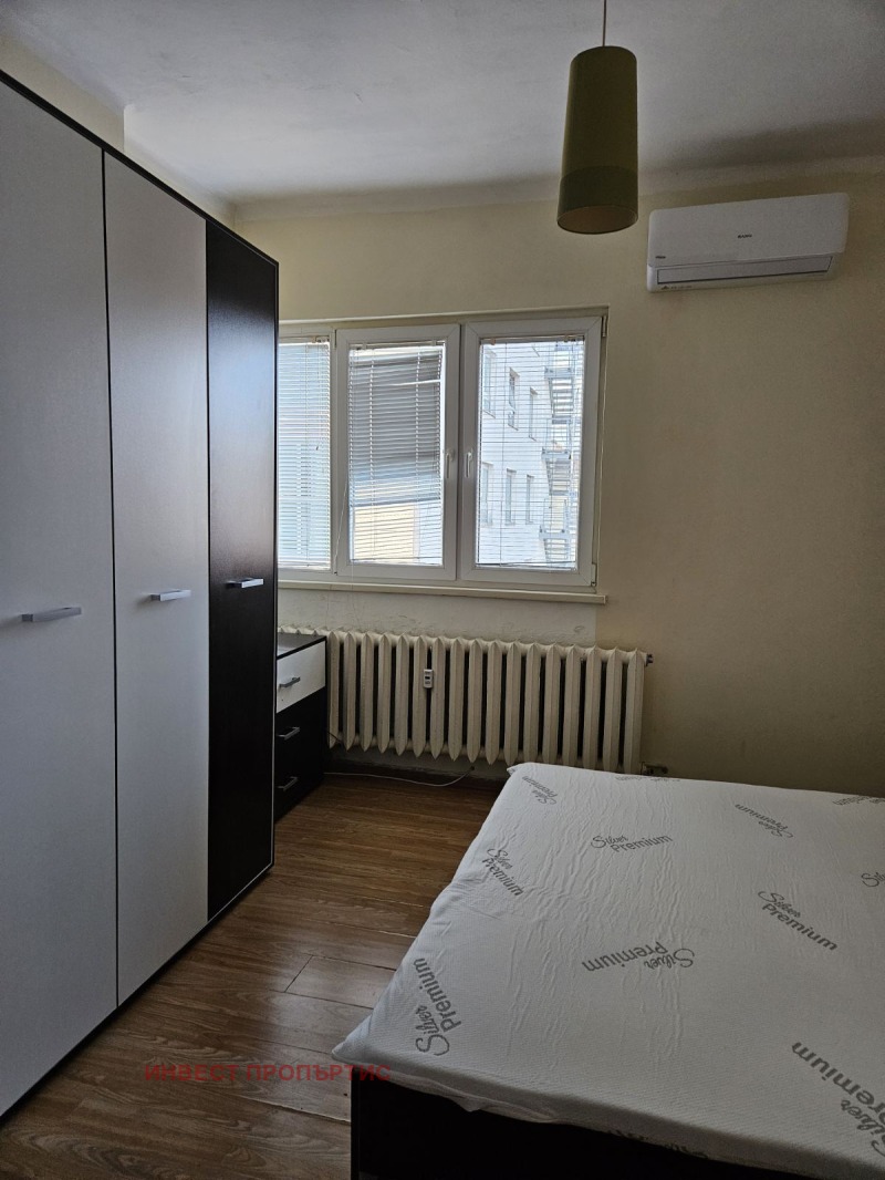 Издаје се  1 спаваћа соба Софија , Центар , 60 м2 | 12508134 - слика [7]