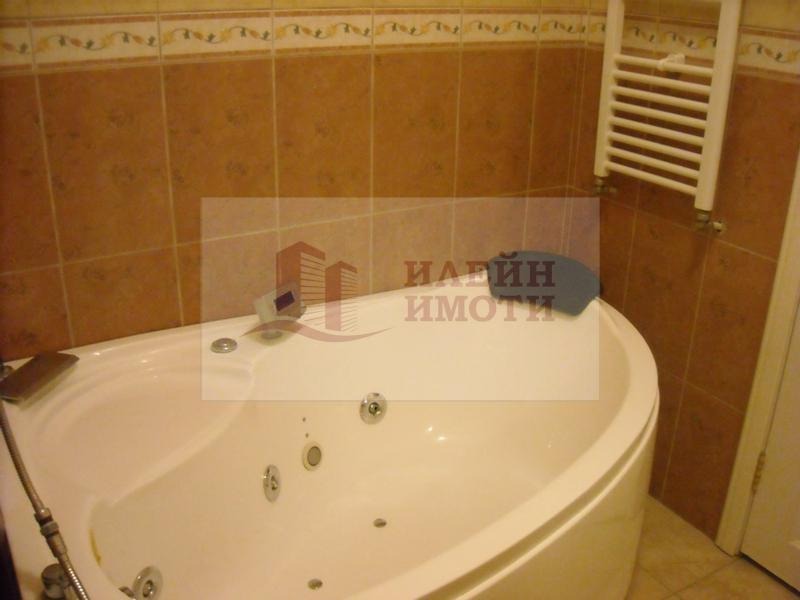 Дава под наем 3-СТАЕН, гр. Русе, Център, снимка 6 - Апартаменти - 52811864