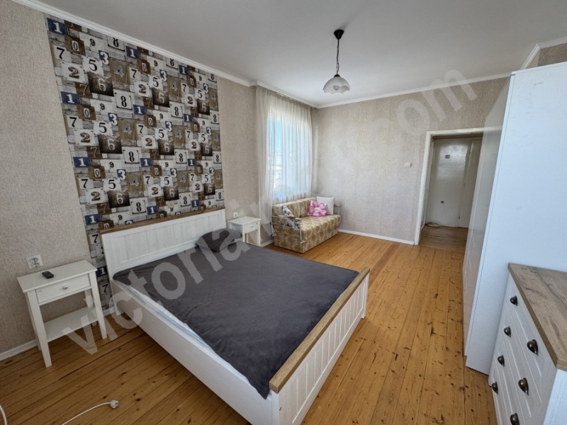 Дава под наем 3-СТАЕН, гр. Велико Търново, Център, снимка 4 - Апартаменти - 53535077