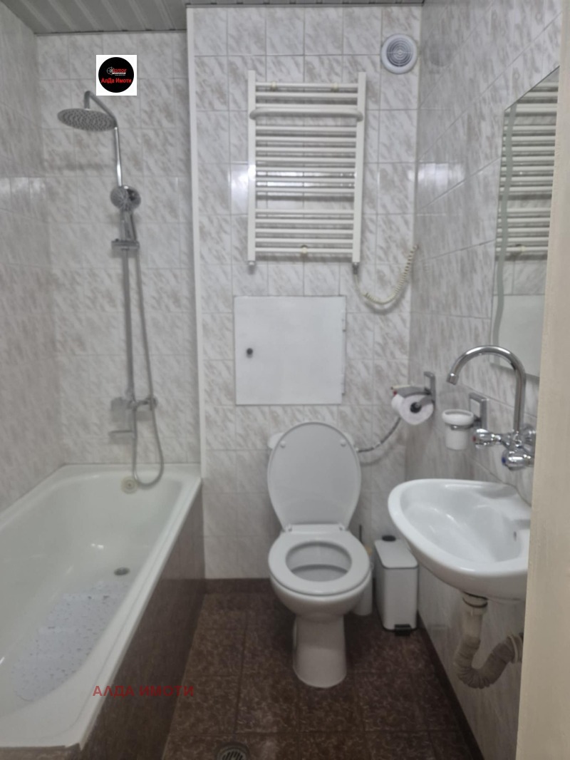 K pronájmu  2 ložnice Sofia , Nadežda 1 , 110 m2 | 44858596 - obraz [16]