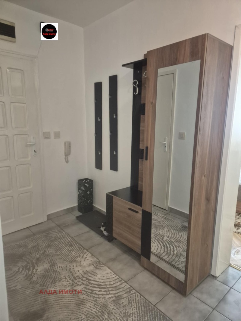 K pronájmu  2 ložnice Sofia , Nadežda 1 , 110 m2 | 44858596 - obraz [12]