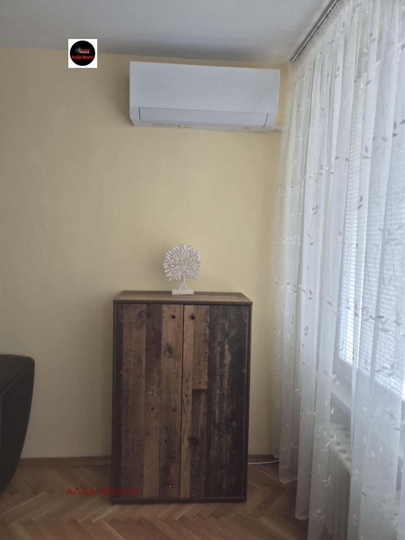 K pronájmu  2 ložnice Sofia , Nadežda 1 , 110 m2 | 44858596 - obraz [6]