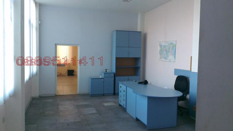 Издаје се  Складиште Сливен , Промишлена зона , 1700 м2 | 94523208 - слика [14]