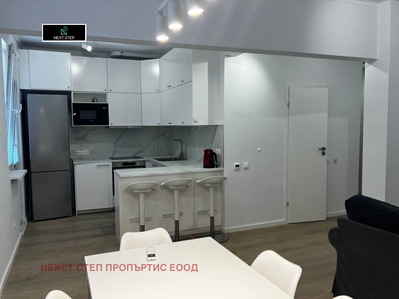 Дава под наем 2-СТАЕН, гр. София, Център