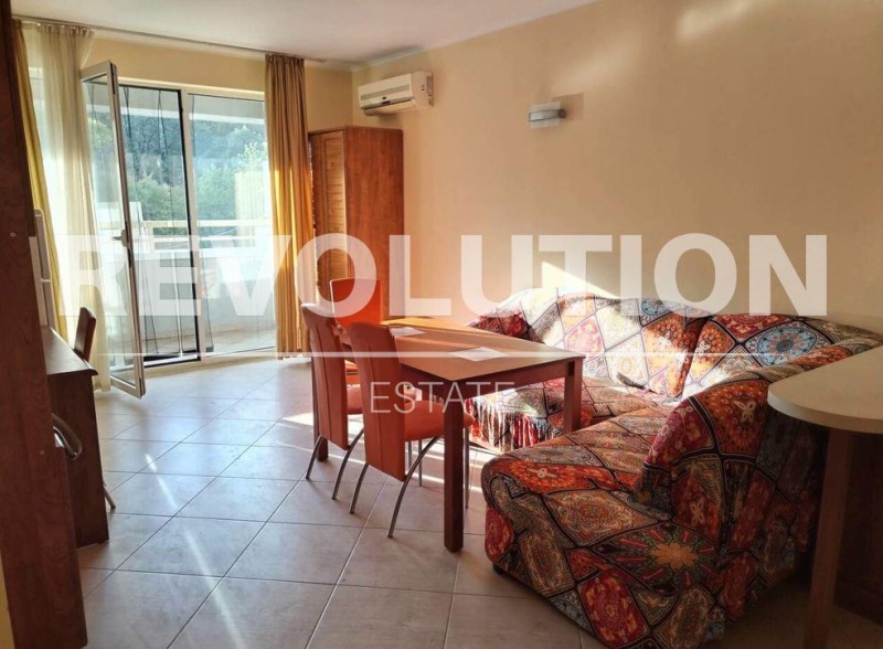 Дава под Наем 2-СТАЕН в град Варна, м-т Ален мак - 59 кв.м / 600 € » 1 173.50 лв., РЕВОЛЮШЪН ИЗТОК