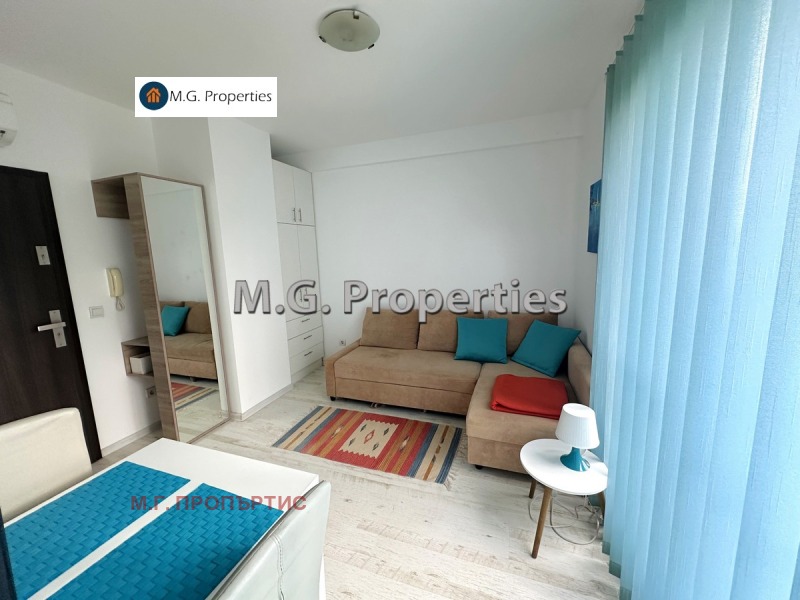 För uthyrning  Studio Varna , k.k. Sv.Sv. Konstantin i Elena , 25 kvm | 29685670 - bild [2]