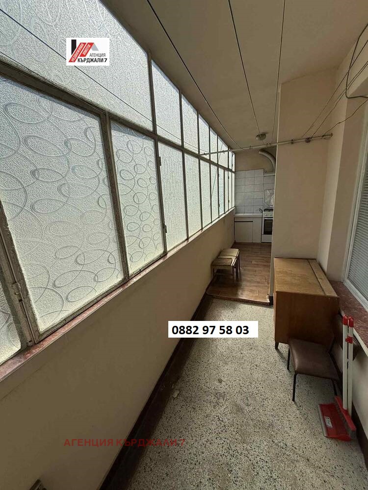 De inchiriat  2 dormitoare Cârdjali , Vâzrojdenți , 86 mp | 53996257 - imagine [5]