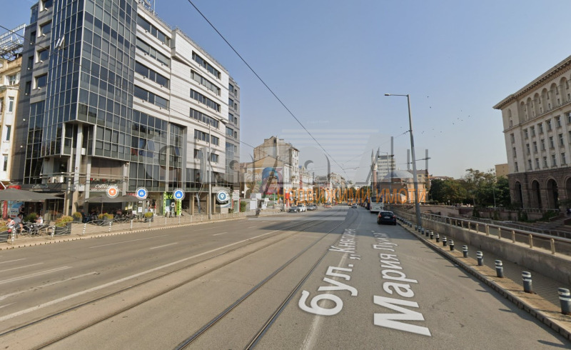 Til leie  Butikk Sofia , Tsentar , 28 kvm | 32621361 - bilde [2]
