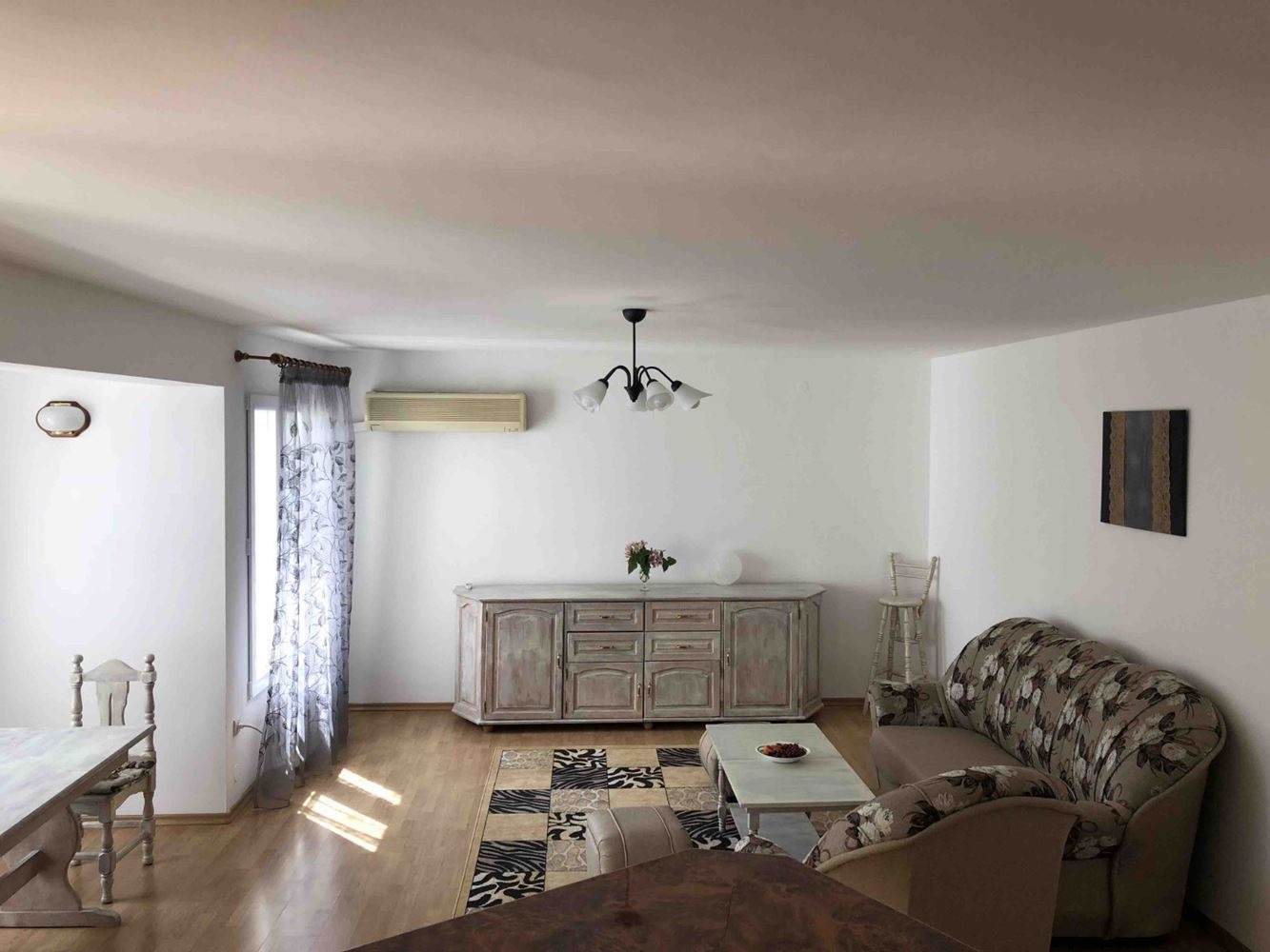 Дава под наем 3-СТАЕН, гр. София, Бъкстон, снимка 2 - Апартаменти - 53825187