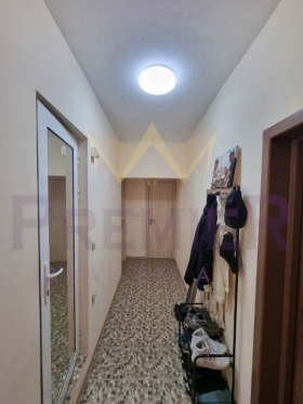 ���� ��� ���� 3-����� | Imot.bg � ����� ������ 12