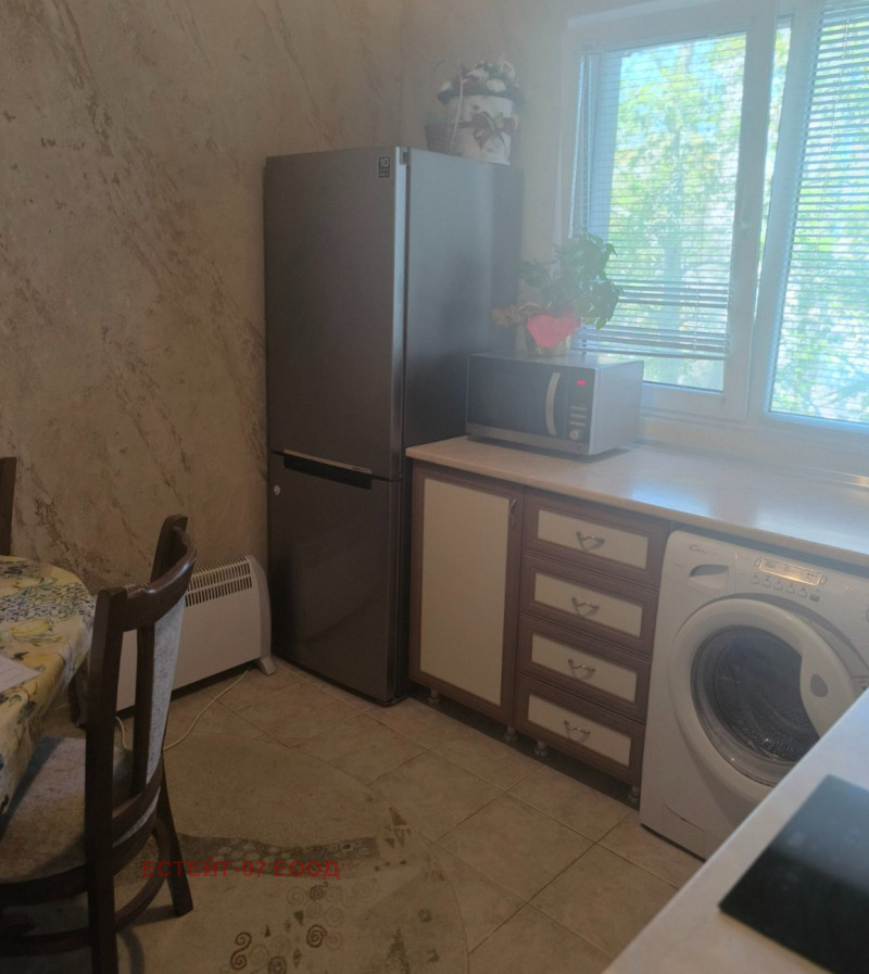 Дава под наем  2-стаен град Пловдив , Въстанически , 60 кв.м | 30614604 - изображение [3]