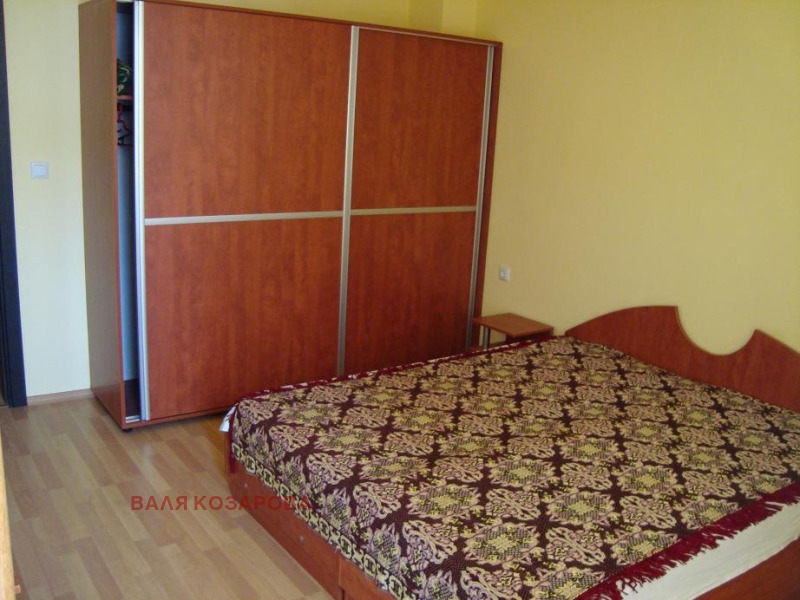 Kiadó  1 hálószoba Pleven , Idealen centar , 80 négyzetméter | 12973712 - kép [5]