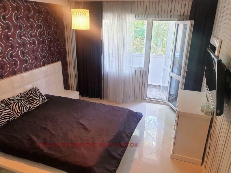 För uthyrning  3+ sovrum Burgas , Izgrev , 120 kvm | 56663235 - bild [4]