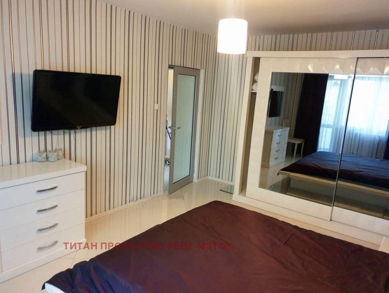 För uthyrning  3+ sovrum Burgas , Izgrev , 120 kvm | 56663235 - bild [5]