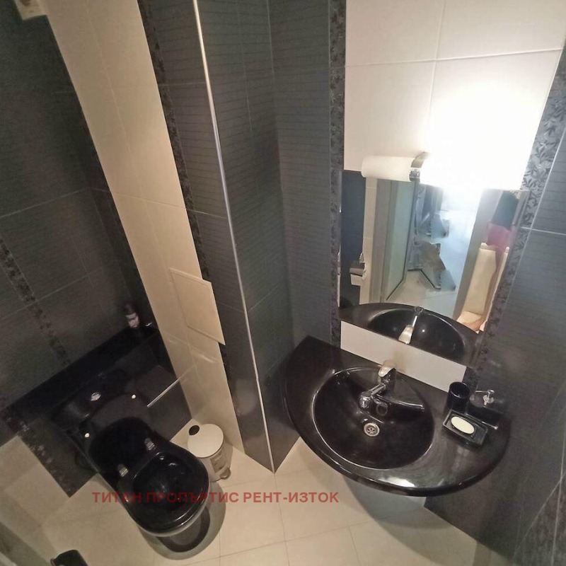 För uthyrning  3+ sovrum Burgas , Izgrev , 120 kvm | 56663235 - bild [9]