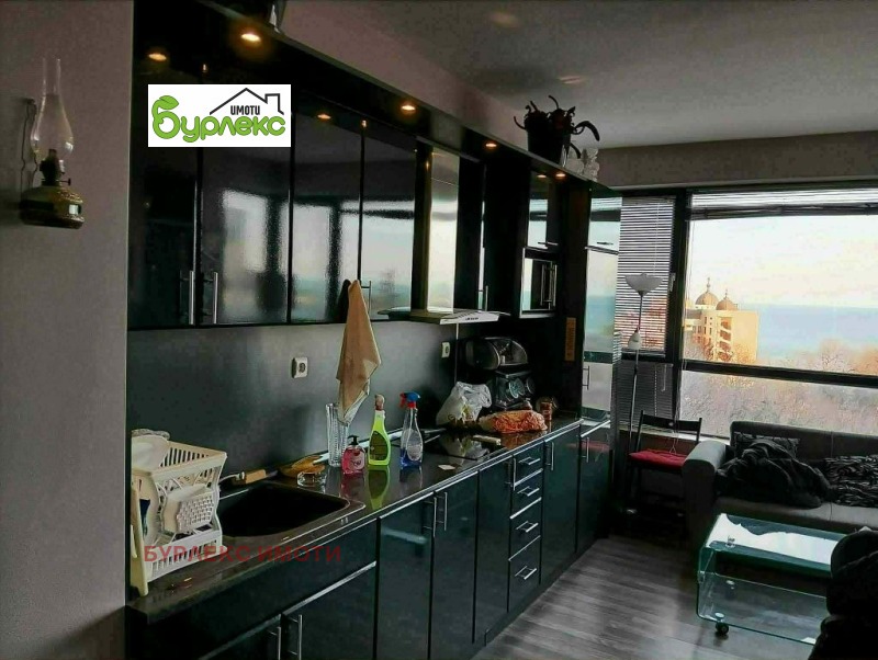 Дава под наем 3-СТАЕН, гр. Варна, област Варна