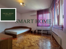 1 dormitor Țentâr, Velico Târnovo